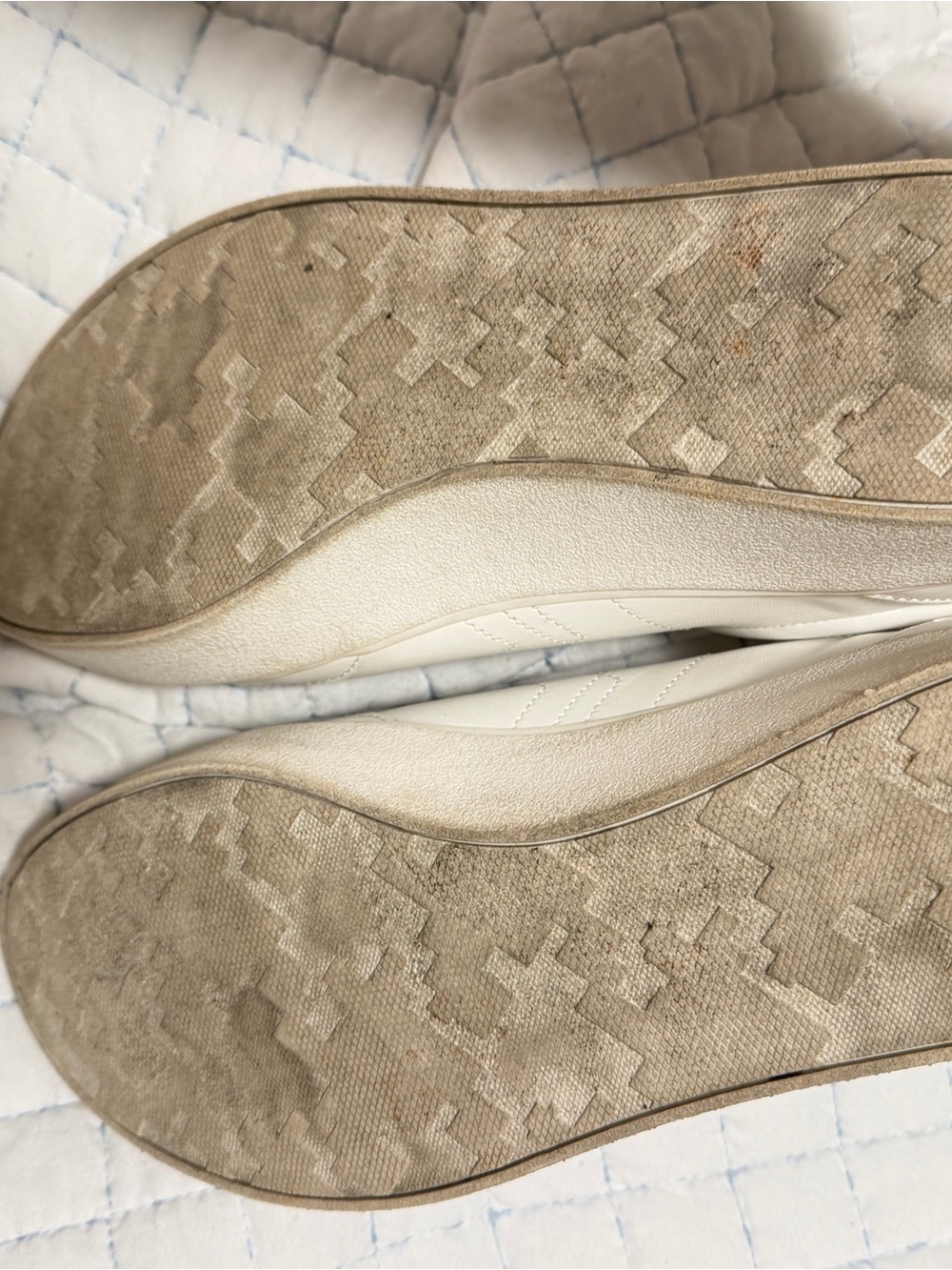 Women's Madison Lace Sneaker white/gold faux leather size 10 - Picture 7 of 9